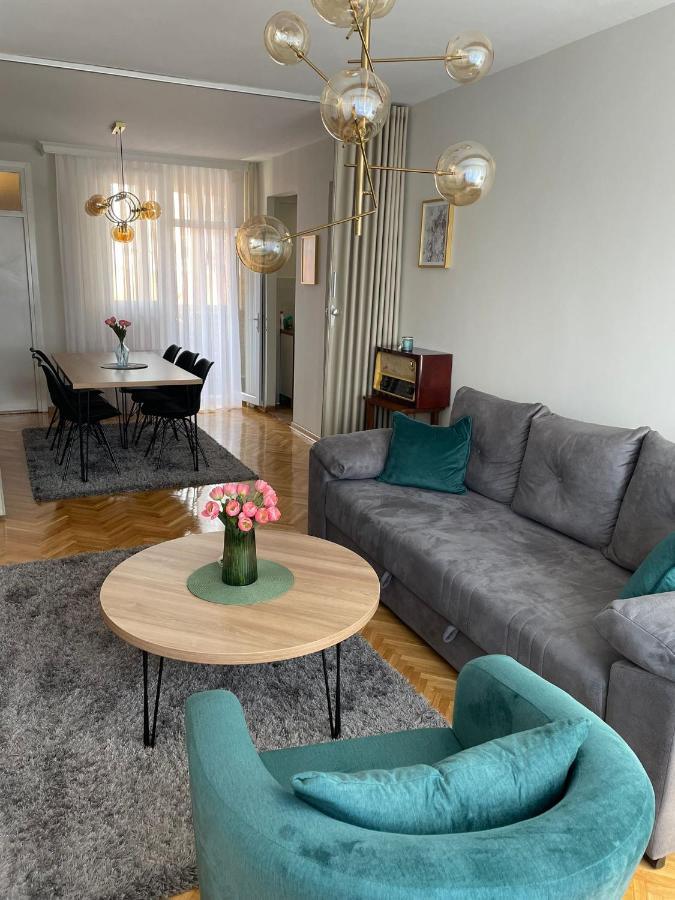 Apartman Filip Lux City Center Нови-Пазар Экстерьер фото
