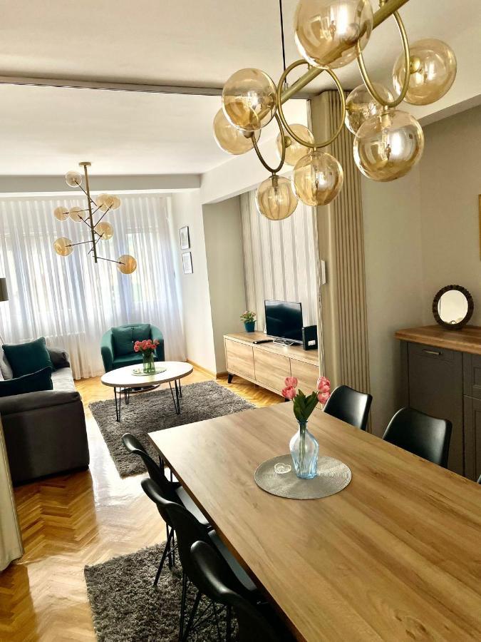 Apartman Filip Lux City Center Нови-Пазар Экстерьер фото