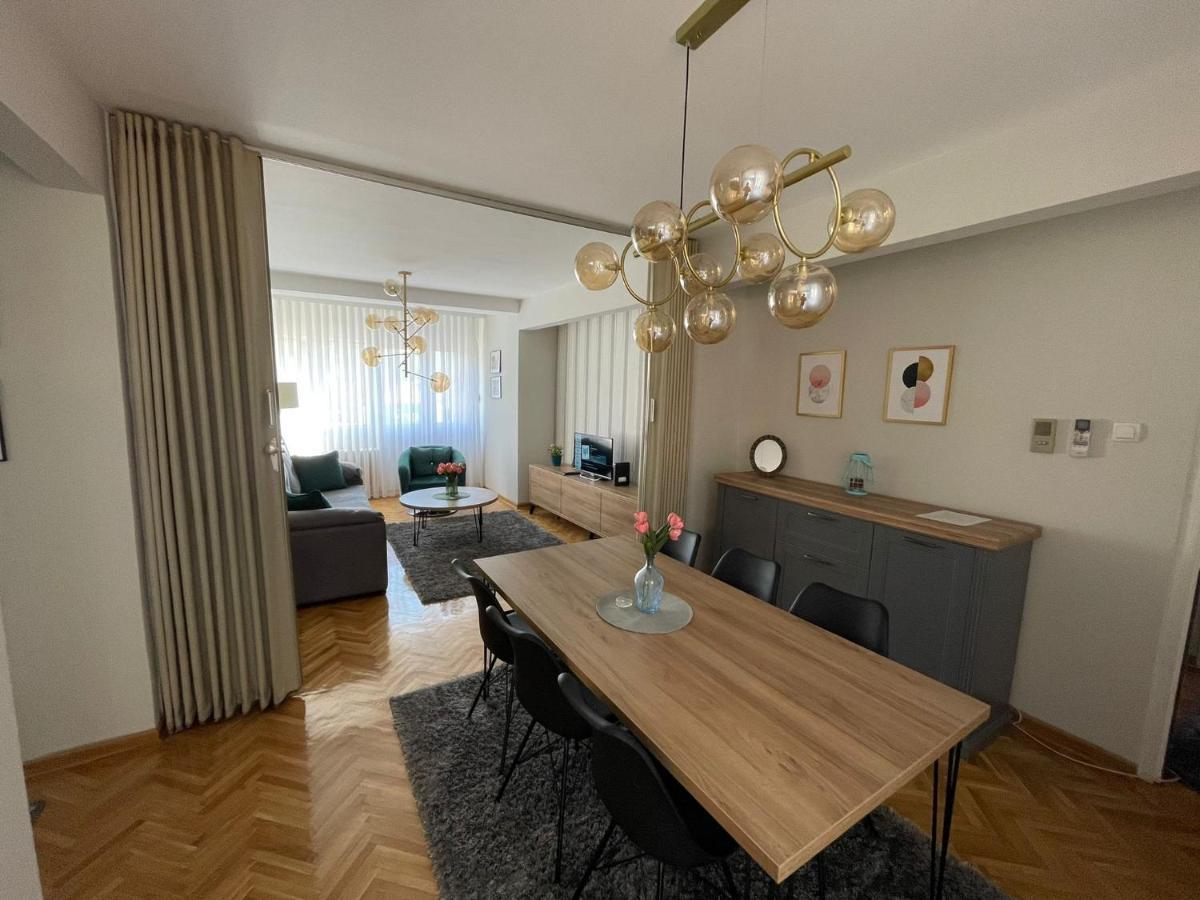 Apartman Filip Lux City Center Нови-Пазар Экстерьер фото