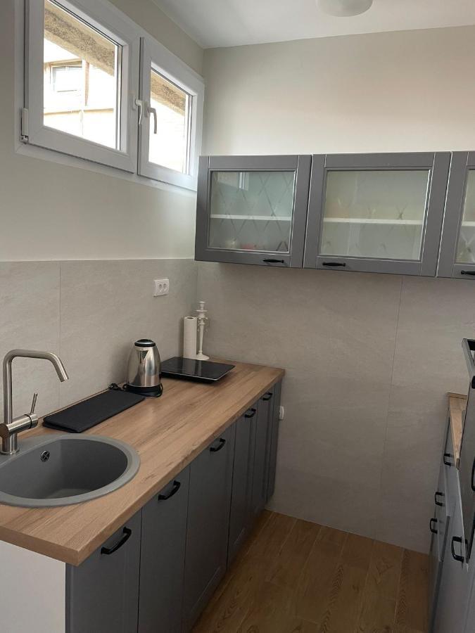 Apartman Filip Lux City Center Нови-Пазар Экстерьер фото