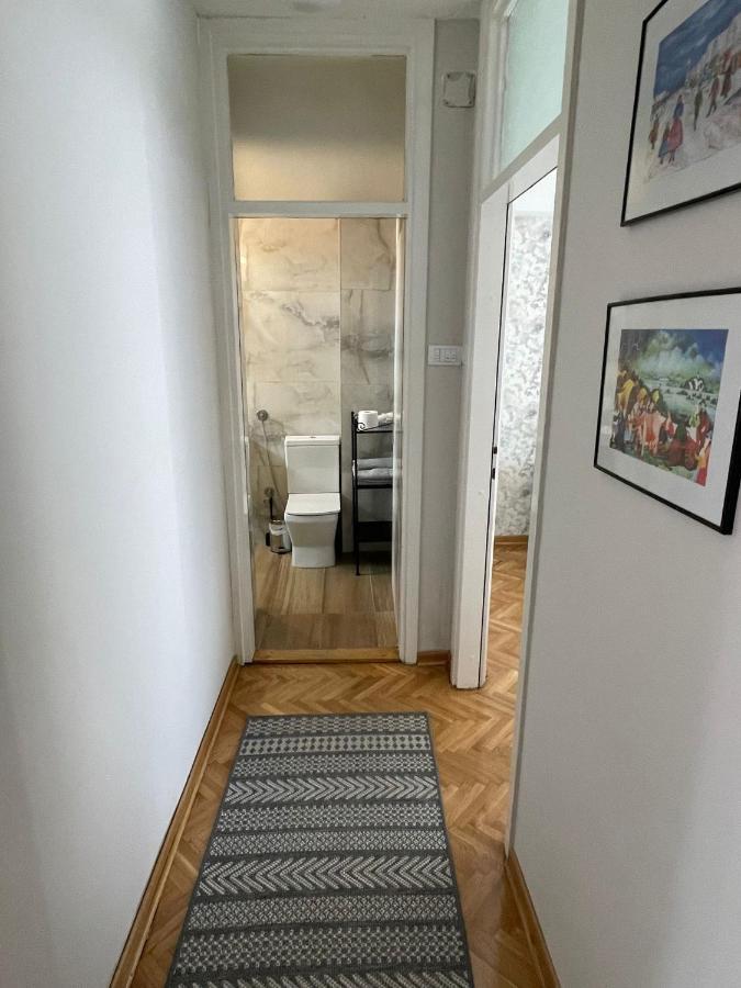 Apartman Filip Lux City Center Нови-Пазар Экстерьер фото