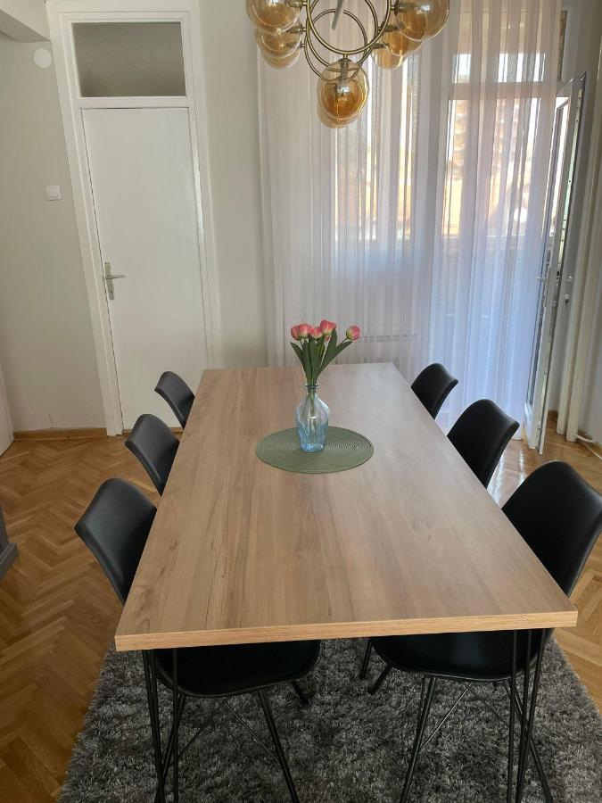 Apartman Filip Lux City Center Нови-Пазар Экстерьер фото